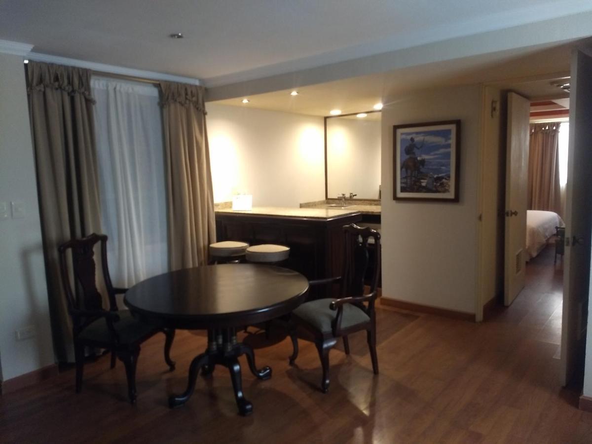 Rose Hotel Monterrey Luaran gambar