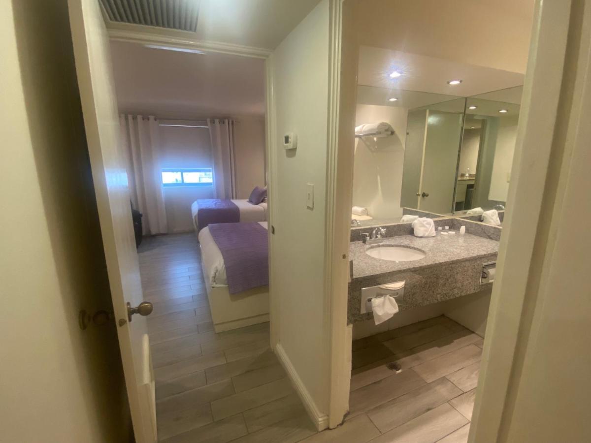 Rose Hotel Monterrey Luaran gambar