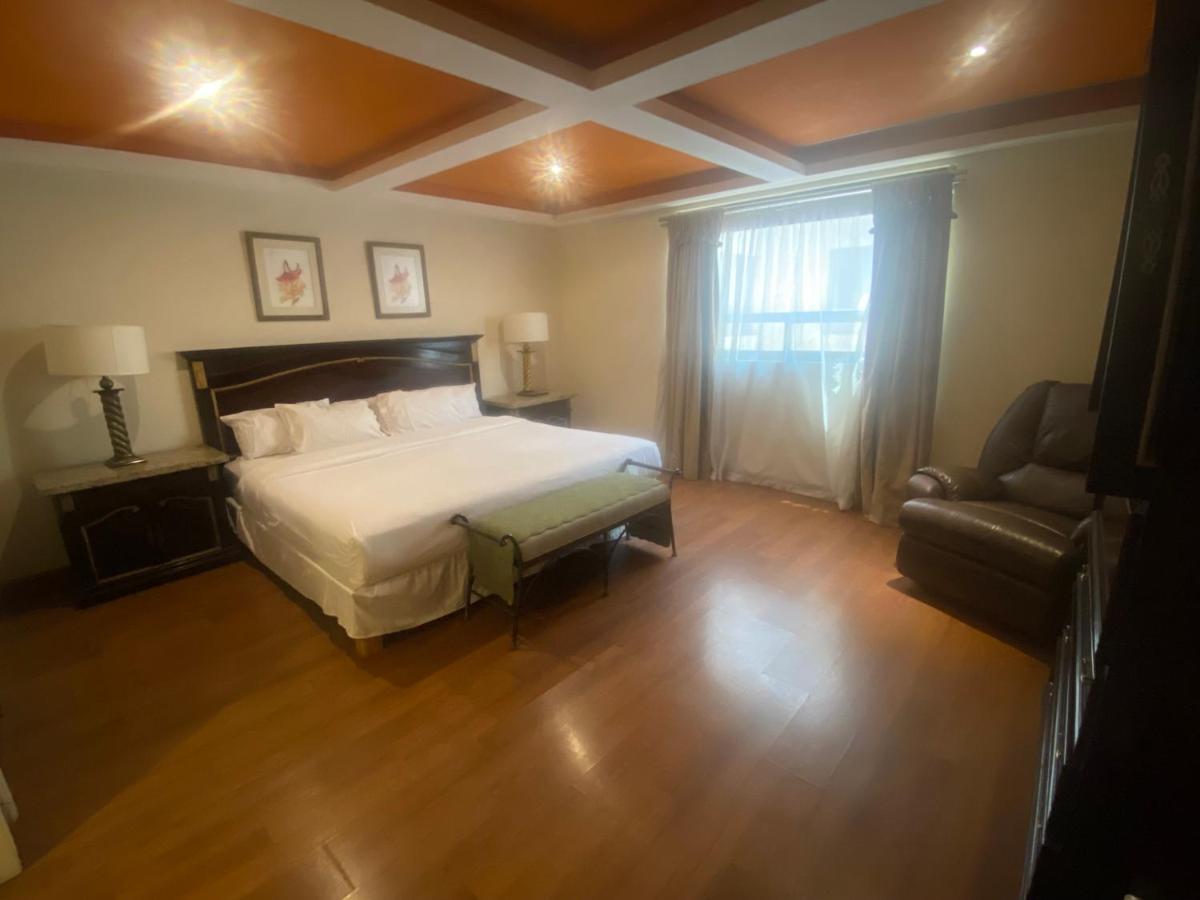 Rose Hotel Monterrey Luaran gambar